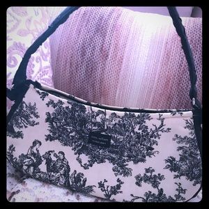 💙 Anna William toile black and white clutch